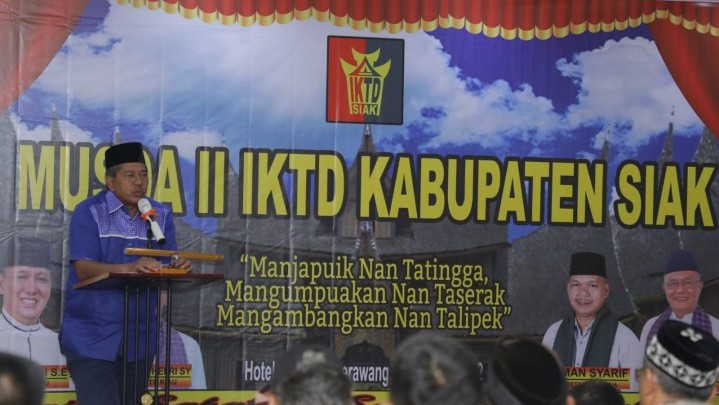 Bupati Alfedri Berharap Keluarga Tanah Datar di Siak Berkolaborasi dengan Pemerintah