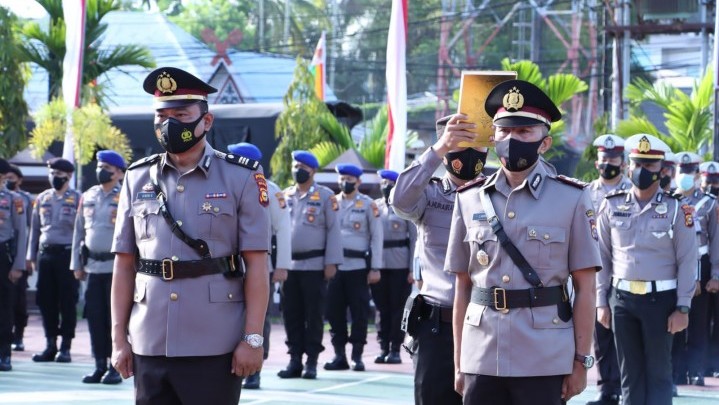 Kapolres Inhil Beri Pesan Khusus pada Kapolsek Mandah yang Baru