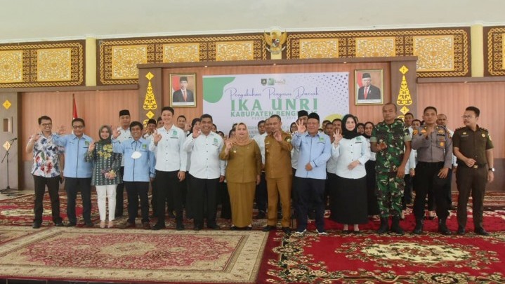 Bupati Kasmarni Komitmen Dukung Program IKA UNRI Bengkalis Bupati Kasmarni Komitmen Dukung Program IKA UNRI Bengkalis