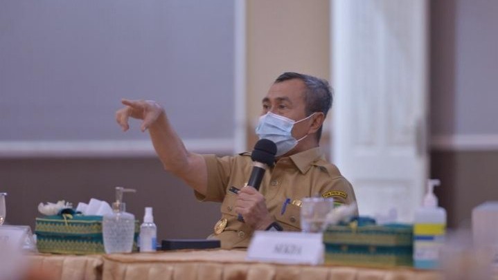 Inflasi Riau Tertinggi Keempat di Indonesia, Gubri Kumpulkan Seluruh Kepala OPD Inflasi Riau Tertinggi Keempat di Indonesia, Gubri Kumpulkan Seluruh Kepala OPD