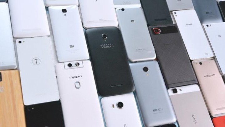 India Larang Penjualan Ponsel Pintar China di Bawah Rp 2 Juta India Larang Penjualan Ponsel Pintar China di Bawah Rp 2 Juta