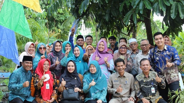 Kelurahan Terbaik se-Riau Dinobatkan pada Bukit Timah Dumai Kelurahan Terbaik se-Riau Dinobatkan pada Bukit Timah Dumai