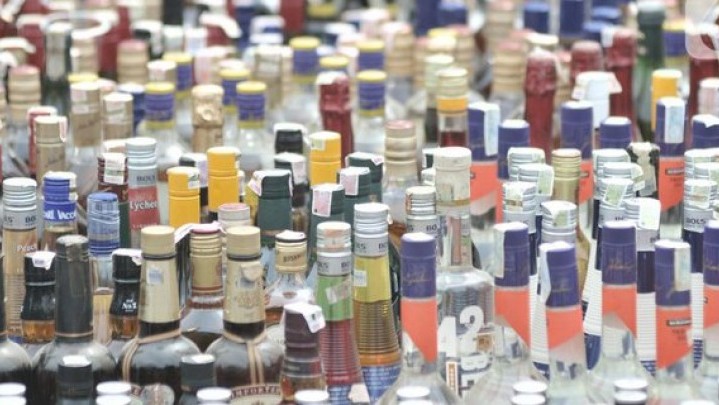 Jepang Desak Pemuda Minum Lebih Banyak Alkohol