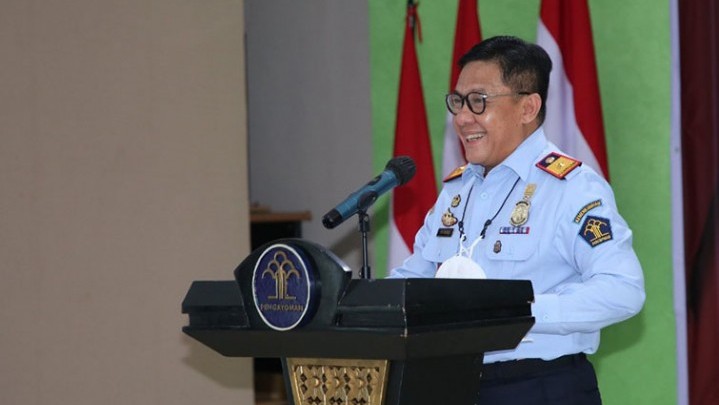 Kemekumhan Keluarkan Sertifikat Kekayaan Intelektual Komunal untuk Gurindam 12 Kemekumhan Keluarkan Sertifikat Kekayaan Intelektual Komunal untuk Gurindam 12