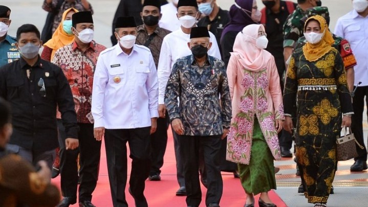 Tiba di Pekanbaru, Wapres Ma'aruf Amin Besok Resmikan BRK Syariah Tiba di Pekanbaru, Wapres Ma'aruf Amin Besok Resmikan BRK Syariah