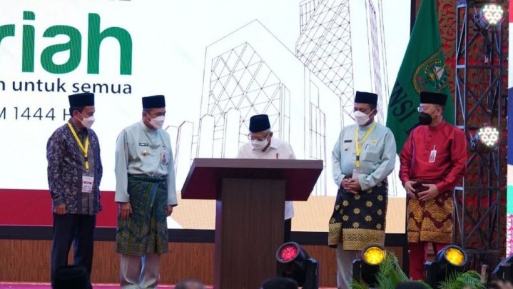 Wapres Ma'aruf Amin Resmikan BRK Syariah Wapres Ma'aruf Amin Resmikan BRK Syariah