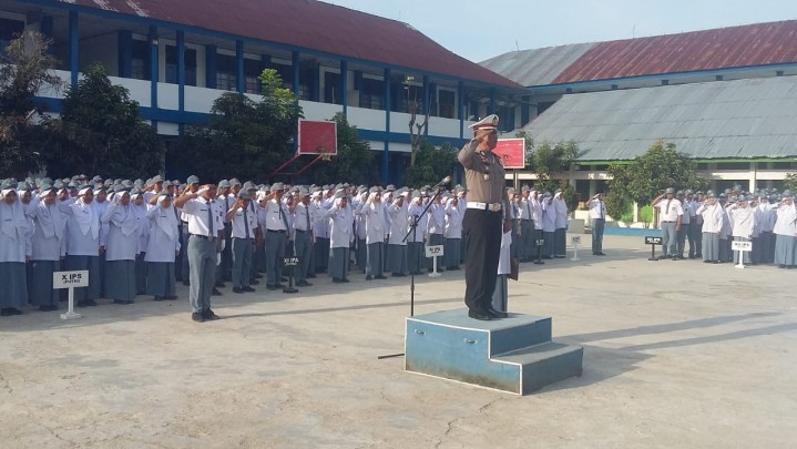 Seluruh Siswa Kelas XII Diwacanakan Pemprov Sumbar untuk Diasramakan Seluruh Siswa Kelas XII Diwacanakan Pemprov Sumbar untuk Diasramakan