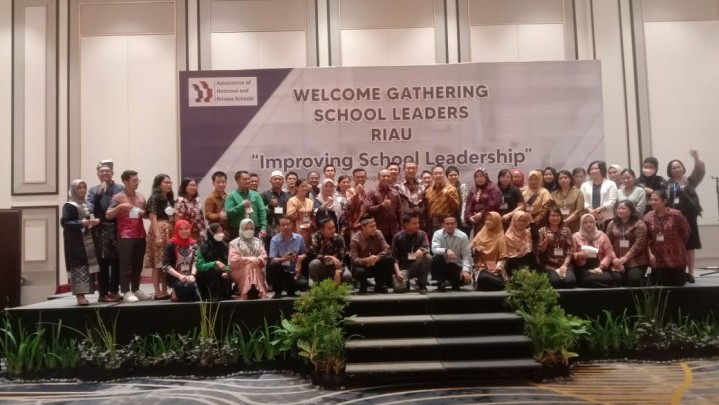 ANPS Gelar Temu Ramah Bersama Kepala Sekolah se-Riau, Ini Harapan Pemerintah Kota Pekanbaru ANPS Gelar Temu Ramah Bersama Kepala Sekolah se-Riau, Ini Harapan Pemerintah Kota Pekanbaru