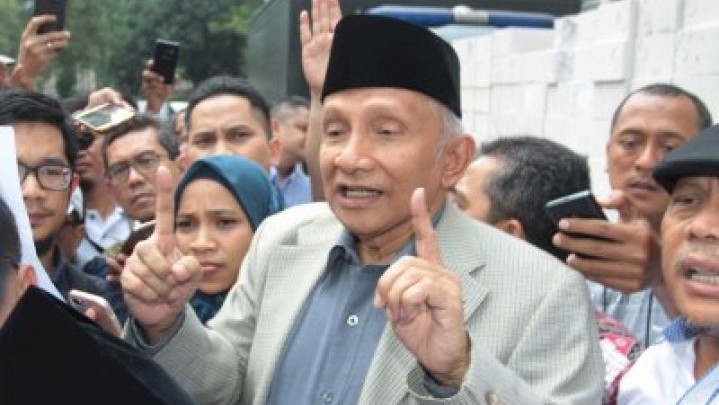 Amien Rais Bantah Mahfud Terkait Kasus KM 50 Amien Rais Bantah Mahfud Terkait Kasus KM 50