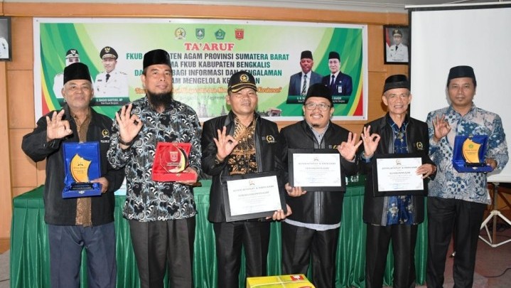 Saling Berbagi Informasi, FKUB Bengkalis Terima Kunjungan FKUB Agam