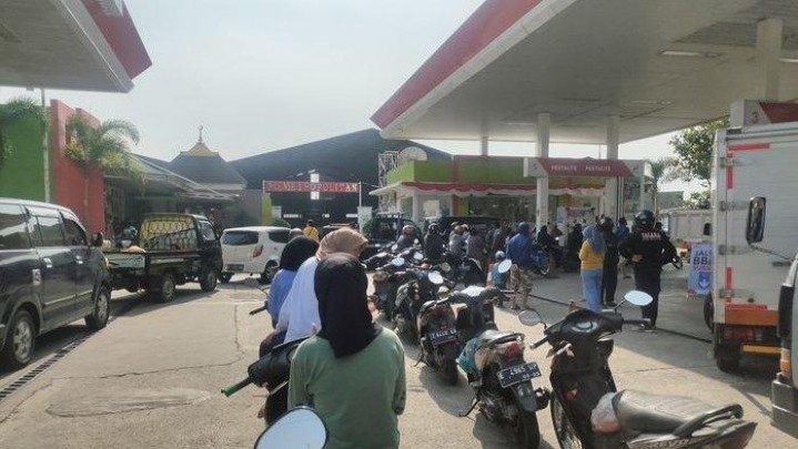 BBM Naik, KASBI: Hati Nurani Pemerintah dan Wakil Rakyat Sudah tak Butuh Suara Rakyat BBM Naik, KASBI: Hati Nurani Pemerintah dan Wakil Rakyat Sudah tak Butuh Suara Rakyat