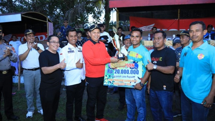 Turnamen Kades Cup II Desa Tandun Ajang Seleksi Pemain Muda Rohul Menuju Porprov Turnamen Kades Cup II Desa Tandun Ajang Seleksi Pemain Muda Rohul Menuju Porprov