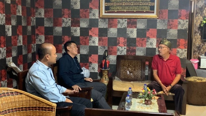 Kediaman Penasehat YVB Dikunjungi Kapolres Inhil, Ini Maksudnya Kediaman Penasehat YVB Dikunjungi Kapolres Inhil, Ini Maksudnya