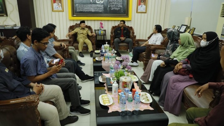 Gali Semangat Perjuangan Sultan Siak, Ketua KAMMI Pusat Silaturahim dengan Wabup Husni