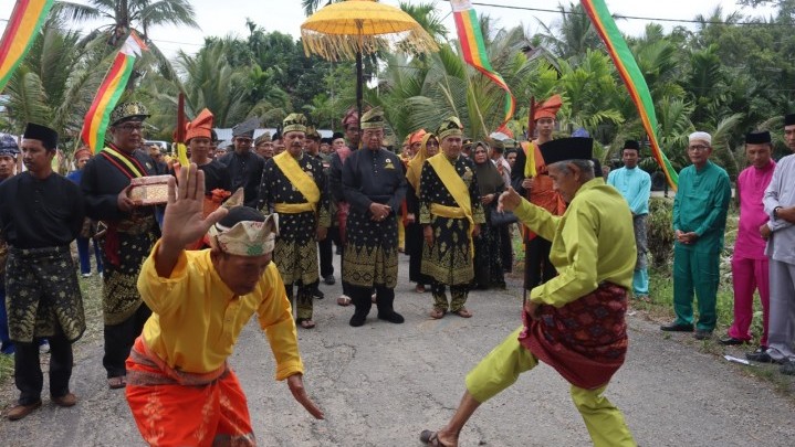 Kepengurusan LAMR Lima Kecamatan di Inhil Dikukuhkan Kepengurusan LAMR Lima Kecamatan di Inhil Dikukuhkan