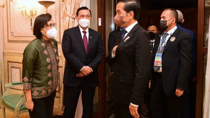 Pengelolaan APBN Tidak Transparan dan Penuh Kontradiksi