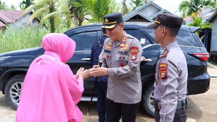Kunjungi Mapolsek Batang Tuaka, Kapolres Ingatkan Peran Pelayanan Kunjungi Mapolsek Batang Tuaka, Kapolres Ingatkan Peran Pelayanan