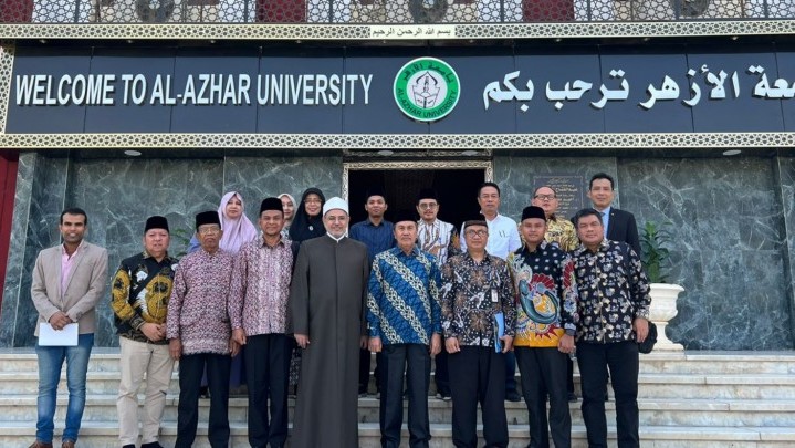 Gubri Syamsuar Jajaki Kerja Sama dengan Universitas Al-Azhar Gubri Syamsuar Jajaki Kerja Sama dengan Universitas Al-Azhar
