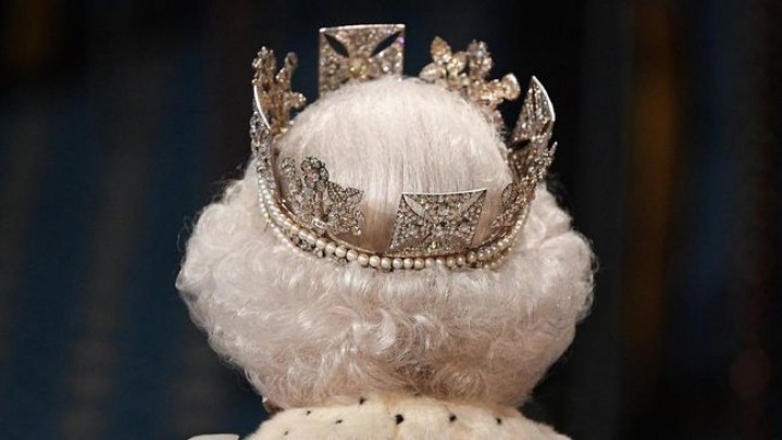 Berlian 'Curian' di Mahkota Ratu Elizabeth Ditagih Afrika Selatan Berlian 'Curian' di Mahkota Ratu Elizabeth Ditagih Afrika Selatan