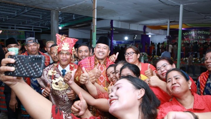 HMKI Beri Penilaian Program Bujang Kampung Bupati Alfedri HMKI Beri Penilaian Program Bujang Kampung Bupati Alfedri