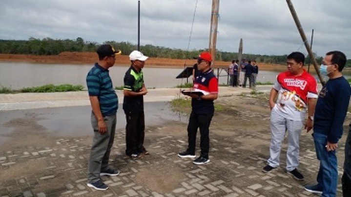 Sekdaprov Tinjau Kesiapan Kuansing Tuan Rumah Porprov Riau Sekdaprov Tinjau Kesiapan Kuansing Tuan Rumah Porprov Riau