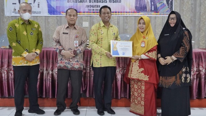 Bimtek Berbasis Risiko Diberikan pada Pelaku Usaha di Rohil Bimtek Berbasis Risiko Diberikan pada Pelaku Usaha di Rohil