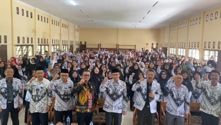 LKBH PGRI Kampar Adakan Penyuluhan Hukum untuk Guru, Ini Tujuannya