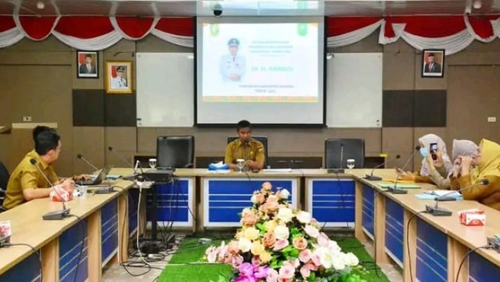 Pj Bupati Kampar akan Sampaikan LKPJ Langsung pada Mendagri Pj Bupati Kampar akan Sampaikan LKPJ Langsung pada Mendagri