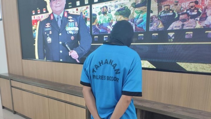 Ditetapkan Sebagai Tersangka 'Ayah Sejuta Anak' Merasa Tak Bersalah Ditetapkan Sebagai Tersangka 'Ayah Sejuta Anak' Merasa Tak Bersalah