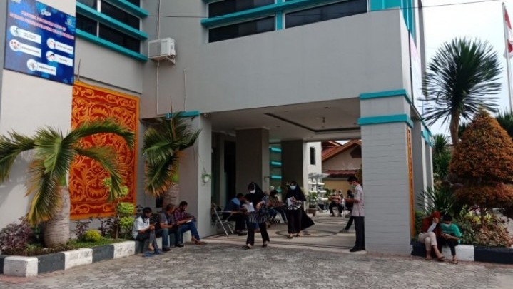 Warga Pekanbaru Ingin Divaksin Meningitis? Berikut Tempat yang Diarahkan Dinkes Warga Pekanbaru Ingin Divaksin Meningitis? Berikut Tempat yang Diarahkan Dinkes