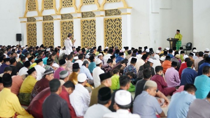 Hari Ini Salat Jumat Perdana di Masjid Nurul Wathan Provinsi Riau Hari Ini Salat Jumat Perdana di Masjid Nurul Wathan Provinsi Riau