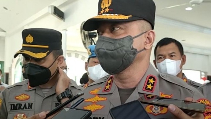 Kuasa Hukum Sebut Teddy Minahasa Justru Ingin Jebak Linda Pakai Sabu 5 Kilo Kuasa Hukum Sebut Teddy Minahasa Justru Ingin Jebak Linda Pakai Sabu 5 Kilo