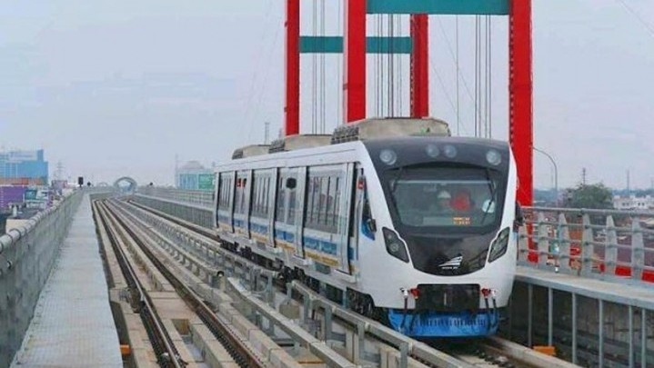 Kritik LRT Palembang, Benny Harman: Gatal di Kaki, Garuk di Kepala? Kritik LRT Palembang, Benny Harman: Gatal di Kaki, Garuk di Kepala?