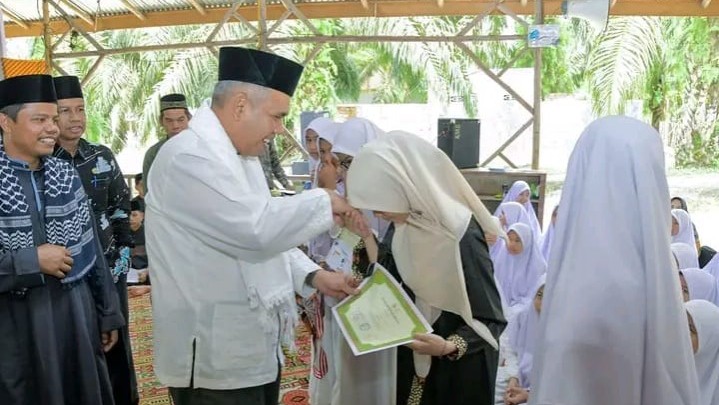 Olimpiade Sains se-Rantau Kampar Kiri Ponpes Annizham Darussalam Diapresiasi Pj Bupati Kampar Olimpiade Sains se-Rantau Kampar Kiri Ponpes Annizham Darussalam Diapresiasi Pj Bupati Kampar