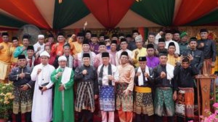 Gubri Berharap Kenduri Adat Totau Dapat Terus Dilestarikan Gubri Berharap Kenduri Adat Totau Dapat Terus Dilestarikan