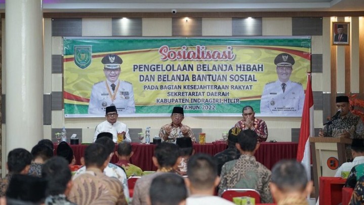 Hibah dan Bansos Menurut Bupati Inhil Wujud Kepedulian pada Masyarakat