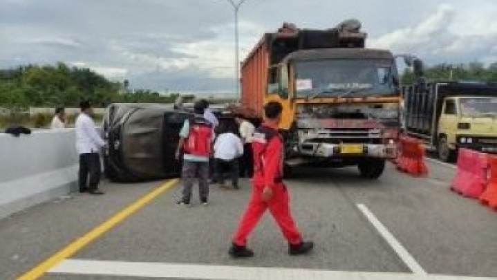 Empat Kendaraan Alami Kecelakaan Beruntun di Tol Pekanbaru-Dumai