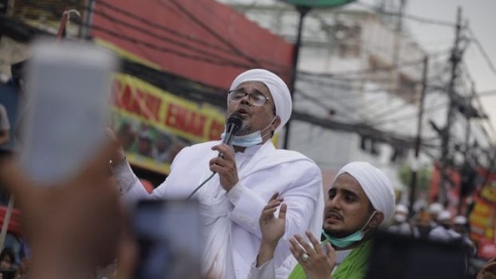Habib Rizieq Diingatkan Tidak Salah Pilih Capres 2024 Habib Rizieq Diingatkan Tidak Salah Pilih Capres 2024