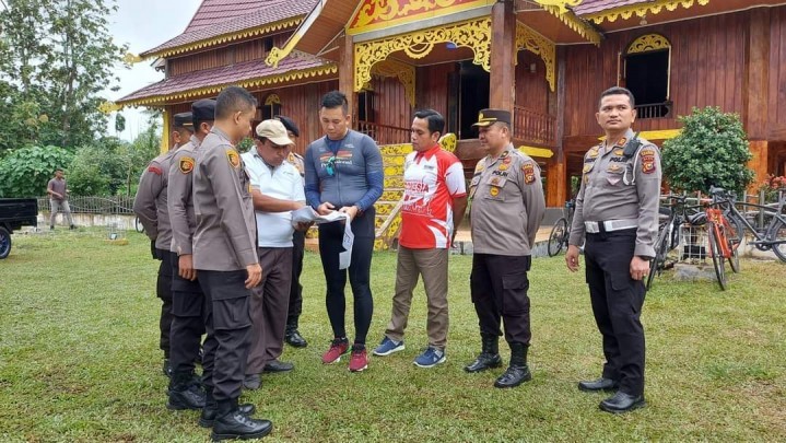 Uji Coba Lintas Tour De Muara Takus ke Istana Kesultanan Kampa