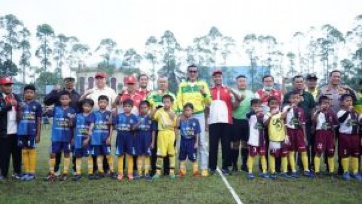 Kepulauan Meranti Absen di Festival Sepak Bola U-10 dan U-12 Riau Kepulauan Meranti Absen di Festival Sepak Bola U-10 dan U-12 Riau