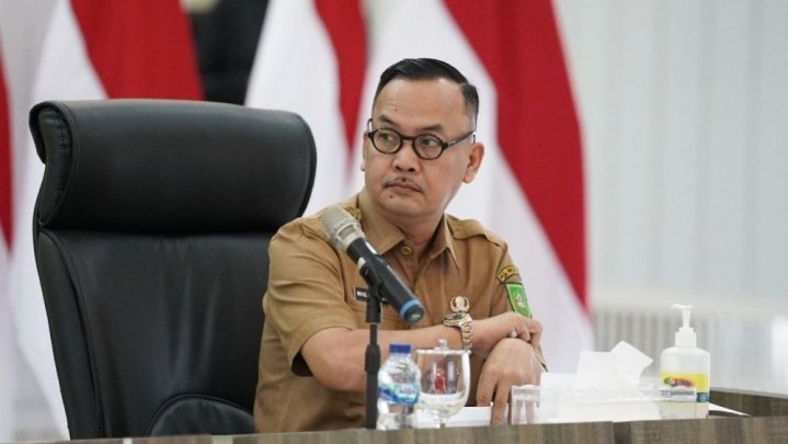 Berikut Isi Surat Teguran untuk Bupati M Adil dari Gubernur Syamsuar