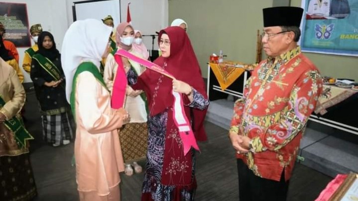 Peran Duta Stunting Inhil Ditunggu Bupati HM Wardan