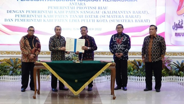 Pemprov Riau Jalin Kerja Sama dengan Tiga Pemkab Luar Provinsi