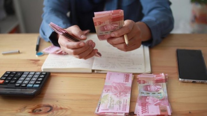 Naik 5,96 Persen, UMP Riau 2023 Ditetapkan Menjadi Rp 3.105.000