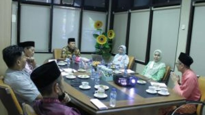 Bahas Tata Kelola Perpustakaan, Bupati Rohul Kunjungi Dispersip Riau Bahas Tata Kelola Perpustakaan, Bupati Rohul Kunjungi Dispersip Riau