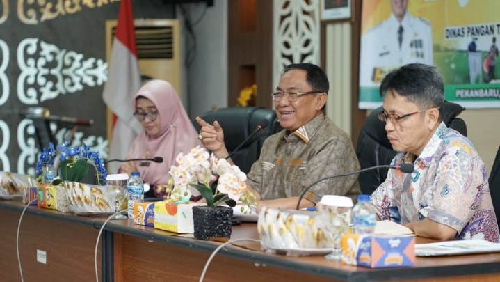 Pengembangan Padi Spesifik Inhil Libatkan Balitbang Riau Pengembangan Padi Spesifik Inhil Libatkan Balitbang Riau