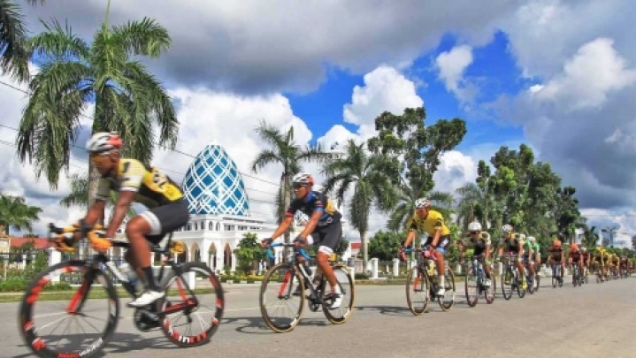 Promosi Pariwisata Melalui Tour de Siak Promosi Pariwisata Melalui Tour de Siak