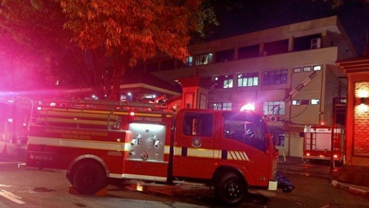 Gedung di Mabes Polri Terbakar
