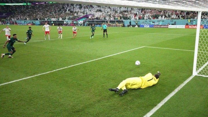 Piala Dunia: Polandia Hajar Arab Saudi 2-0 Piala Dunia: Polandia Hajar Arab Saudi 2-0