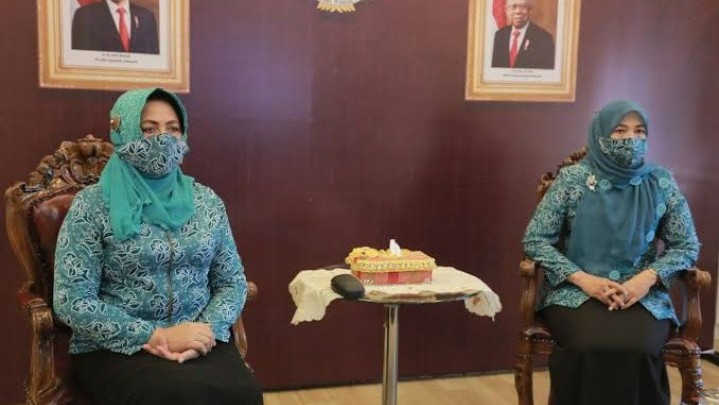 Ketua TP PKK Provinsi Riau Dapat Arahan dari Iriana Jokowi Ketua TP PKK Provinsi Riau Dapat Arahan dari Iriana Jokowi